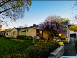 1140 S Weller Avenue, Springfield, MO 65804