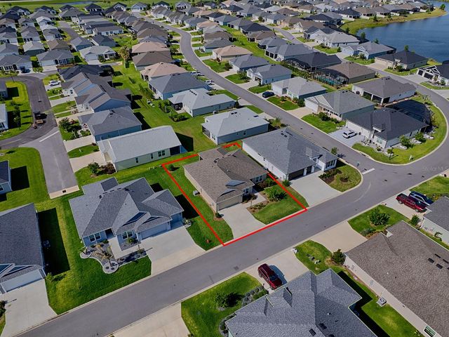 1896 MCMURTRIE LOOP, The Villages, FL 34762