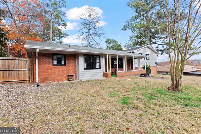 3727 Calmer Circle, East Point, GA 30344