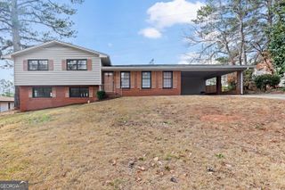 3727 Calmer Circle, East Point, GA 30344