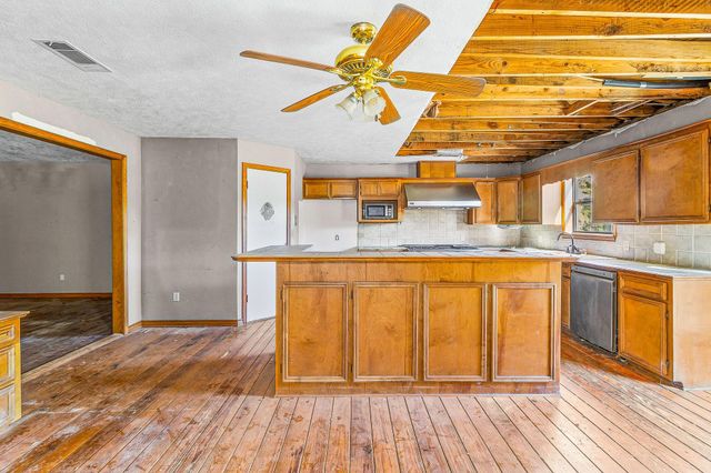 7101 Ireland Road, Silsbee, TX 77656