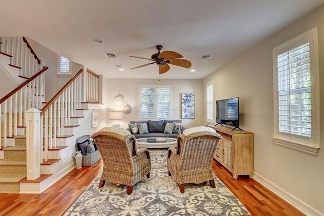 306 E Mallory Circle, Delray Beach, FL 33483