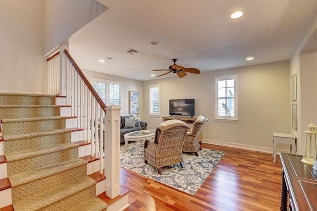 306 E Mallory Circle, Delray Beach, FL 33483