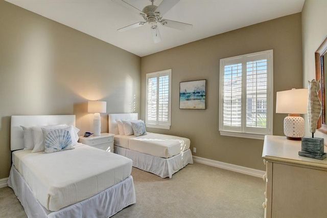 306 E Mallory Circle, Delray Beach, FL 33483