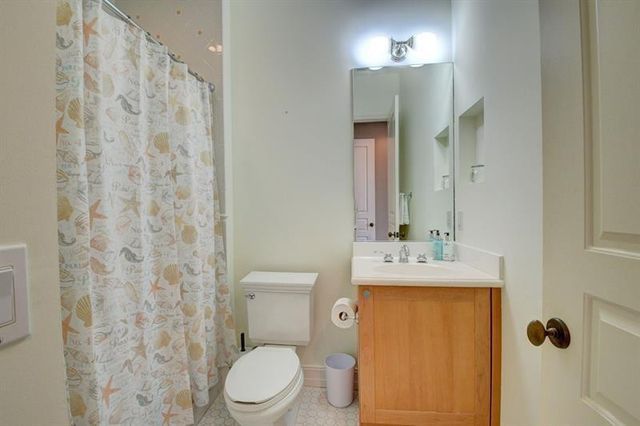306 E Mallory Circle, Delray Beach, FL 33483