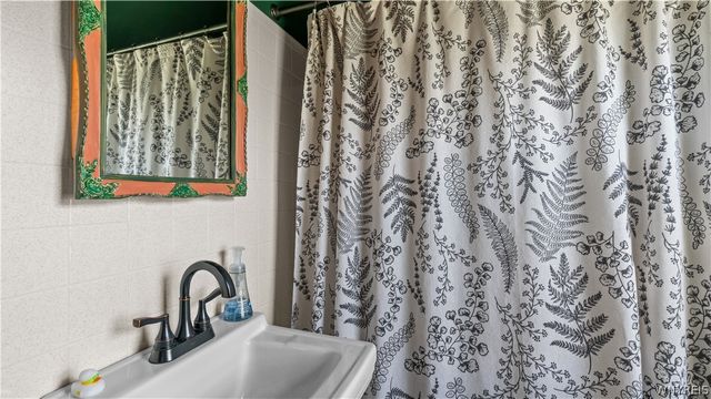 120 Keller Avenue, Tonawanda, NY 14217