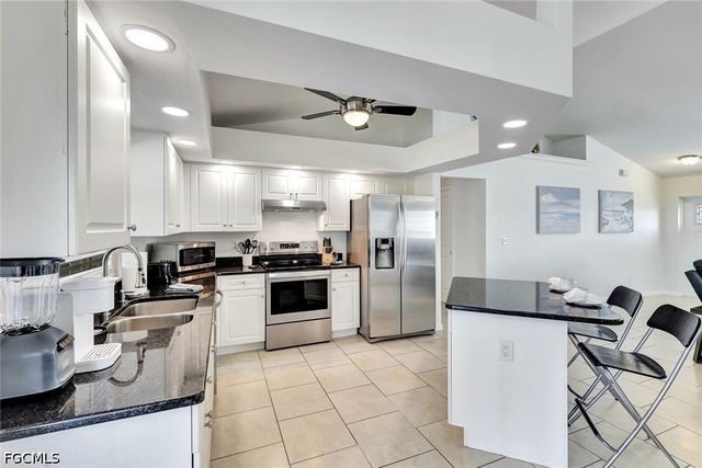605 SW 13th ST, Cape Coral, FL 33991