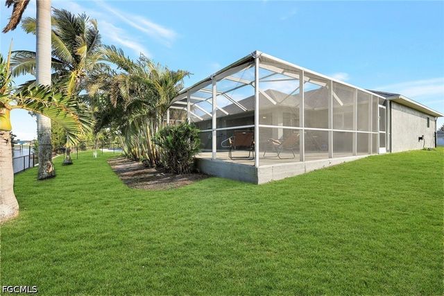 605 SW 13th ST, Cape Coral, FL 33991