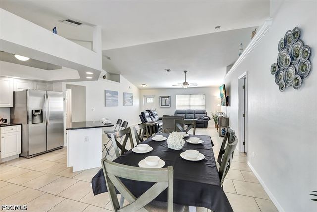 605 SW 13th ST, Cape Coral, FL 33991