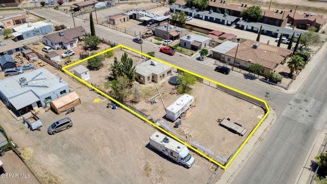 7688 Garden Place, El Paso, TX 79915