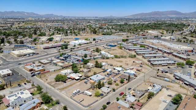 7688 Garden Place, El Paso, TX 79915