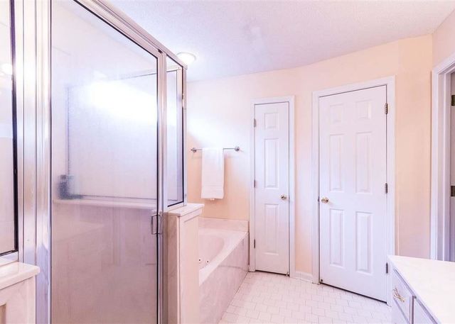 2774 BREEZY RIDGE TRL, Memphis, TN 38016