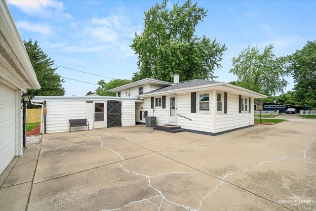 1602 Avalon Avenue, Joliet, IL 60435