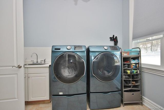 47 Kayla Lane, Mahopac, NY 10541