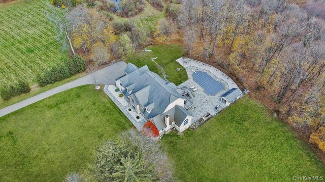 47 Kayla Lane, Mahopac, NY 10541