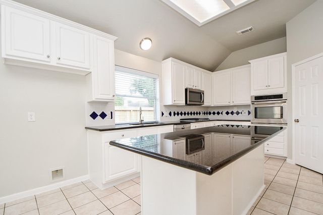 802 Childers Court, Stafford, TX 77477
