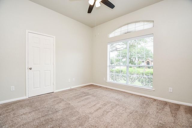 802 Childers Court, Stafford, TX 77477