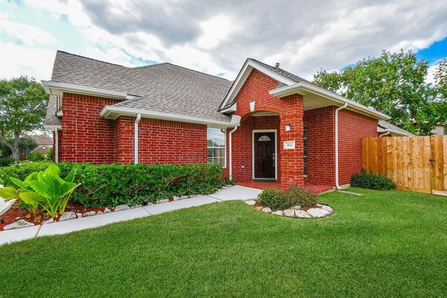 802 Childers Court, Stafford, TX 77477