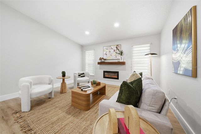 7655 PERSIAN COURT, Orlando, FL 32819