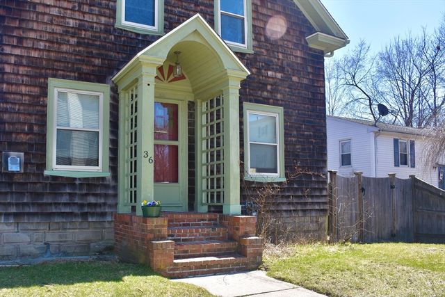 36 Hazel St, Attleboro, MA 02703