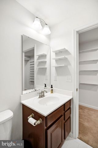 1937 ALAMINGO DR, Quakertown, PA 18951