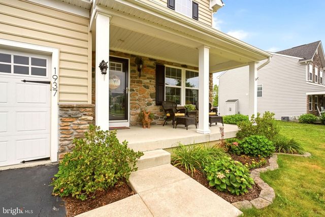 1937 ALAMINGO DR, Quakertown, PA 18951