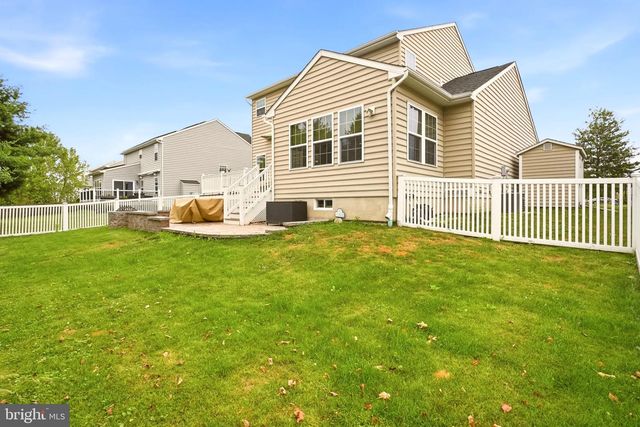 1937 ALAMINGO DR, Quakertown, PA 18951