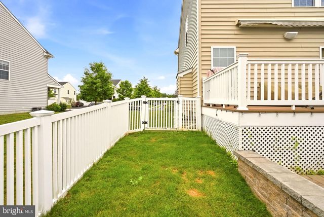 1937 ALAMINGO DR, Quakertown, PA 18951