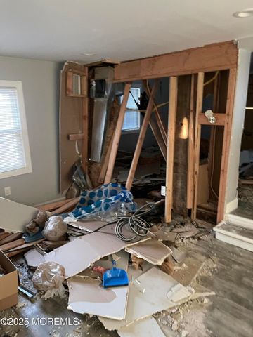 5 Brindletown Road, New Egypt, NJ 08533