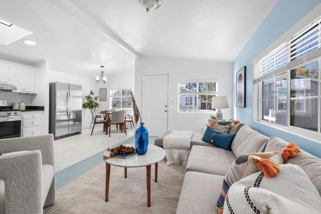 3710 Gross Road, Santa Cruz, CA 95062