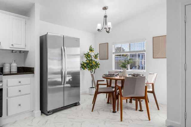 3710 Gross Road, Santa Cruz, CA 95062