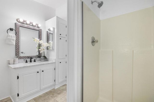 3710 Gross Road, Santa Cruz, CA 95062