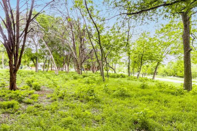 107 Edgewater DR, Wimberley, TX 78676