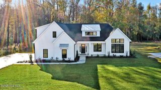 10891 Ashton Road, Burgaw, NC 28425