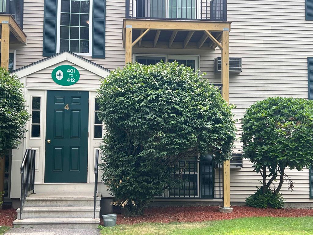 402 White Cedar Boulevard, Portsmouth, NH 03801