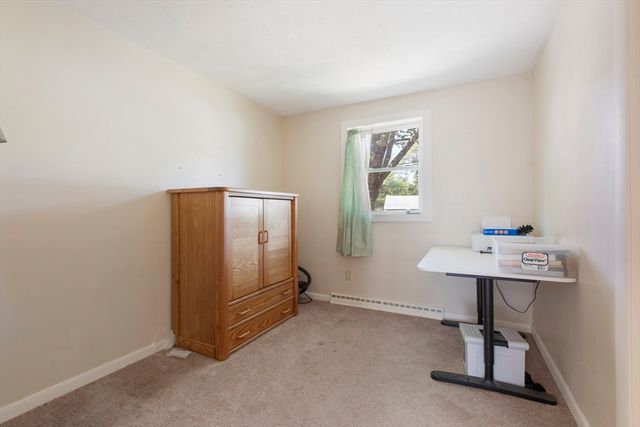 3 Parliament Dr, Franklin, MA 02038