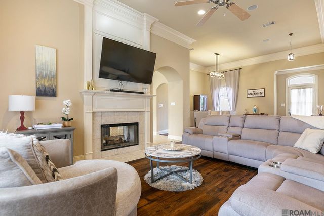 18666 Mossy Oak Ct, Prairieville, LA 70769