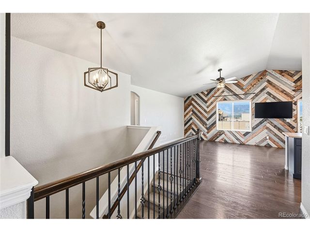 17916 Lapis Ct, Monument, CO 80132