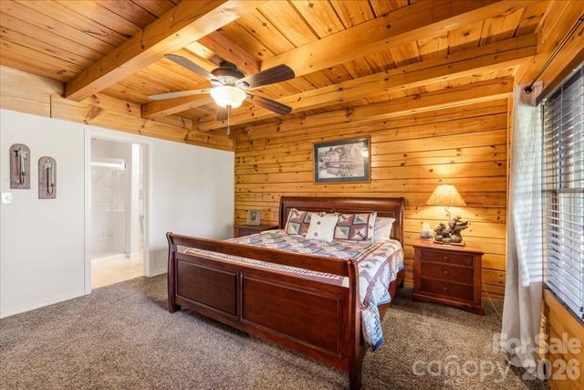 6012 Holiday Shores Avenue, Nebo, NC 28761