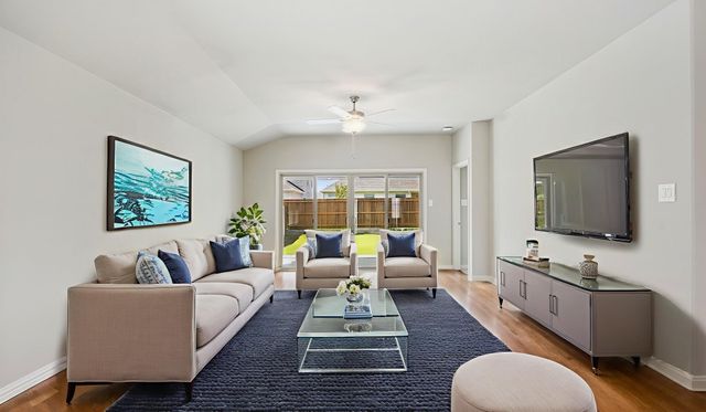 708 Edgehurst Drive, Princeton, TX 75071