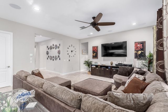 10224 E TIGER LILY Avenue, Mesa, AZ 85212