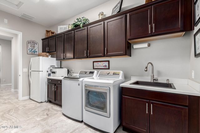 10224 E TIGER LILY Avenue, Mesa, AZ 85212