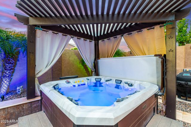 10224 E TIGER LILY Avenue, Mesa, AZ 85212