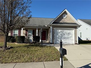 4474 Weatherton Drive, Kernersville, NC 27284
