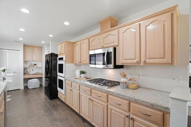 50 Horgan Avenue 47, Redwood City, CA 94061