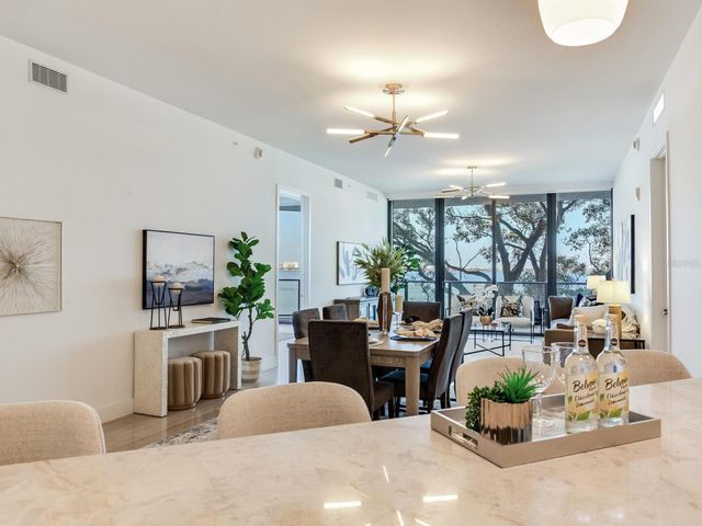 3101 BAYSHORE BOULEVARD 303, Tampa, FL 33629