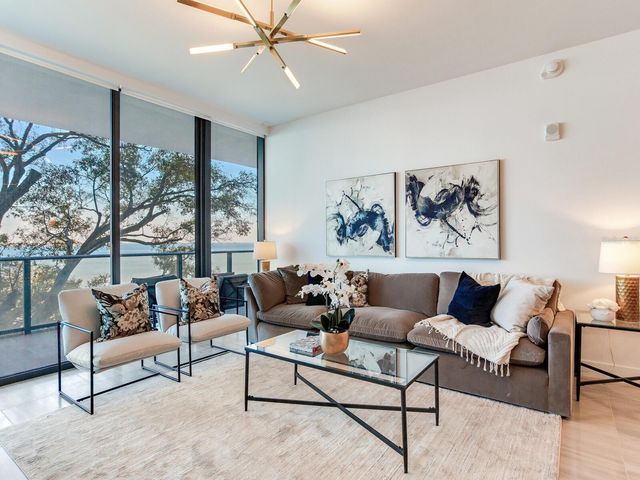 3101 BAYSHORE BOULEVARD 303, Tampa, FL 33629