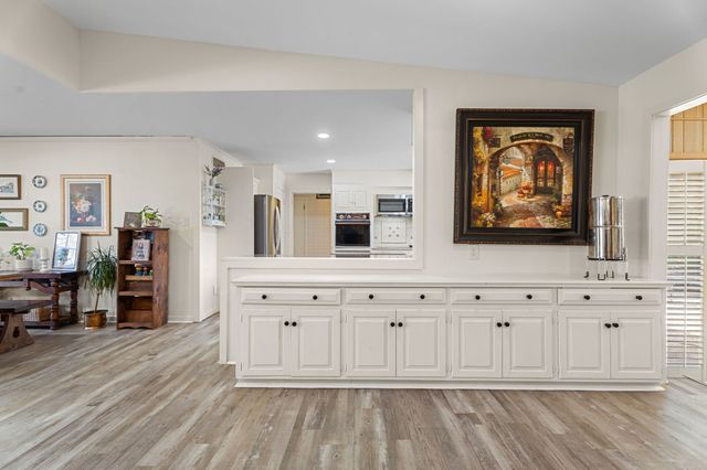 1936 Montrose Drive, Tyler, TX 75701