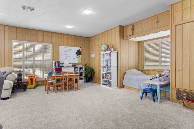 1936 Montrose Drive, Tyler, TX 75701