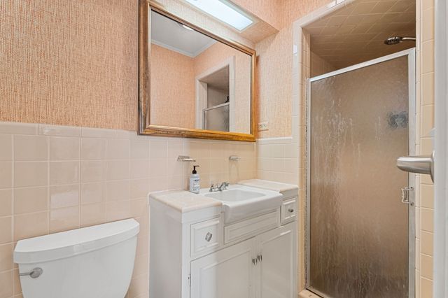 1936 Montrose Drive, Tyler, TX 75701